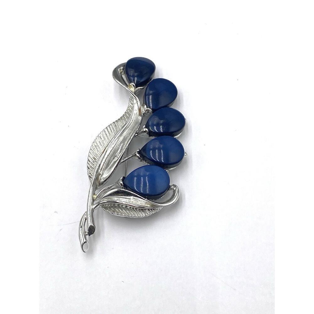 STAR Brooch Silver Tone Blue Thermoplastic Cabochons Vintage Estate